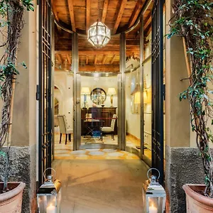 https://lucca-heritage-retreat.it-tuscanyhotel.com