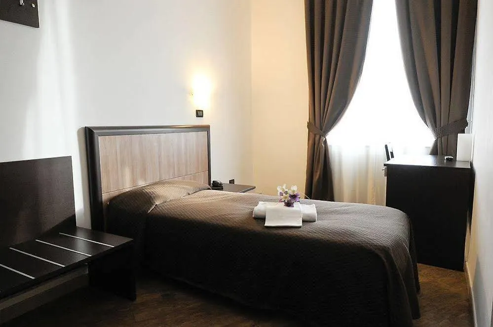 Hotel Chopin Genoa