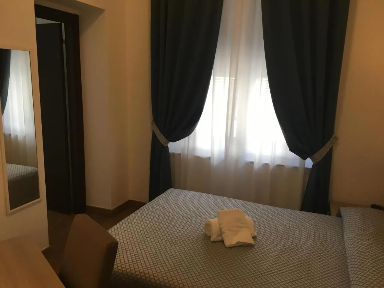 Hotel Chopin Genoa 2*,