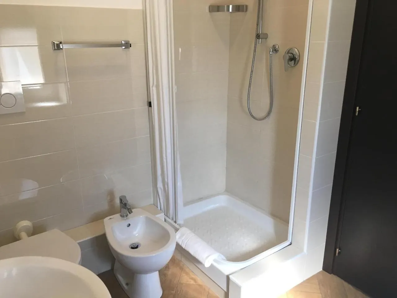 Hotel Chopin Genoa 2*,