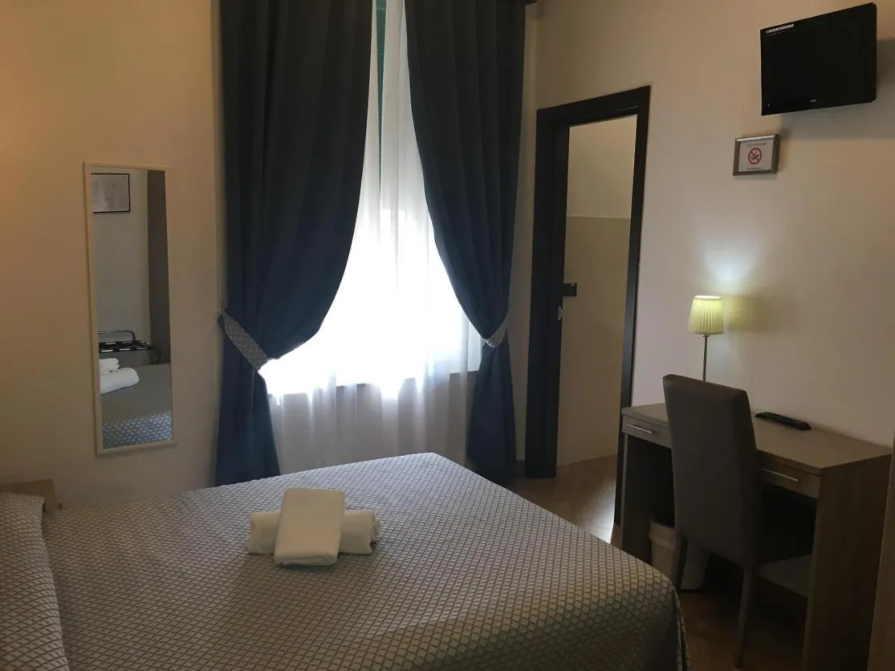 Hotel Chopin Genoa